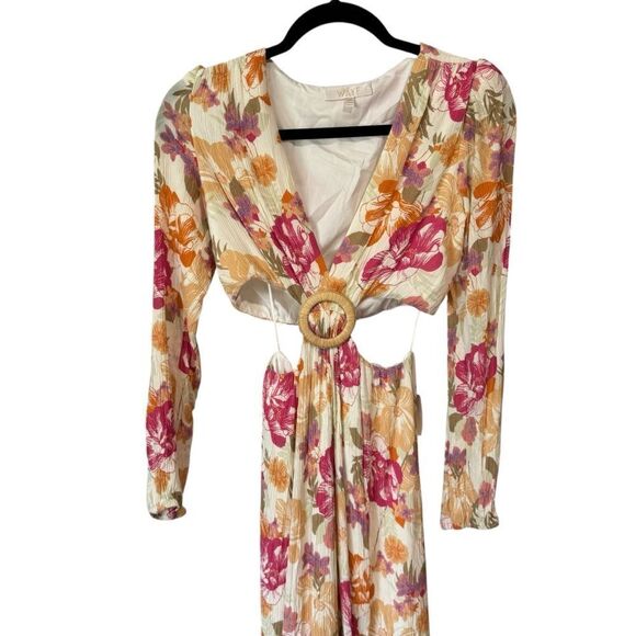 REVOLVE WAYF Linda Cut-Out Dress Long Sleeve Floral V-Neck Maxi Dress Size XS - Picture 4 of 7